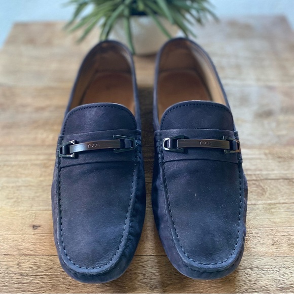 TOD’S Navy Suede Driver Loafers - Picture 4 of 16